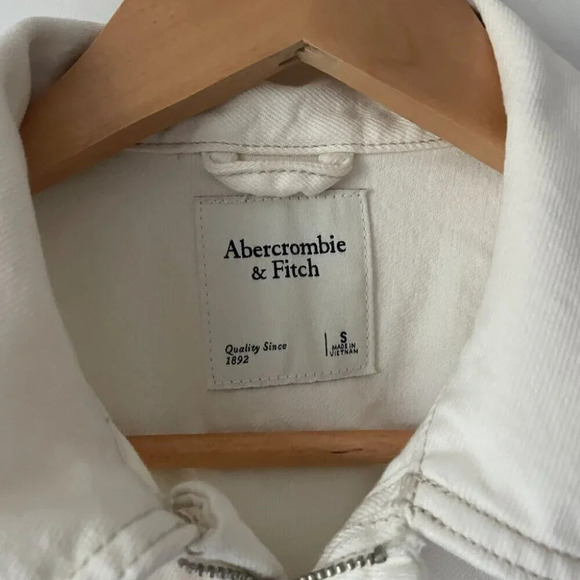 Abercrombie & Fitch Denim Romper Cream  White Size Small - Picture 8 of 9